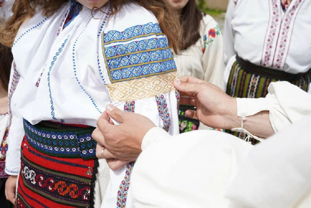 Altița: The Shoulder Embroidery UNESCO Protects