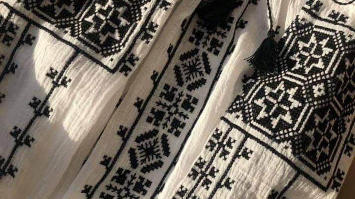What "Hand-Sewn" Really Means on a Romanian Ie