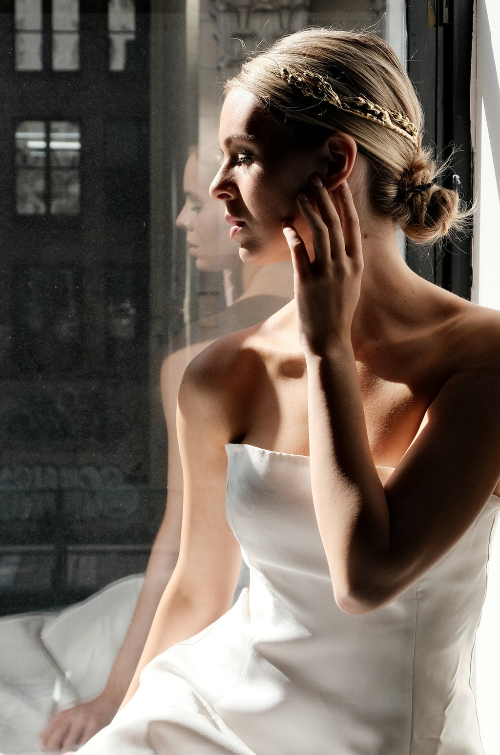 Ancient Greek Inspired Crown Italic