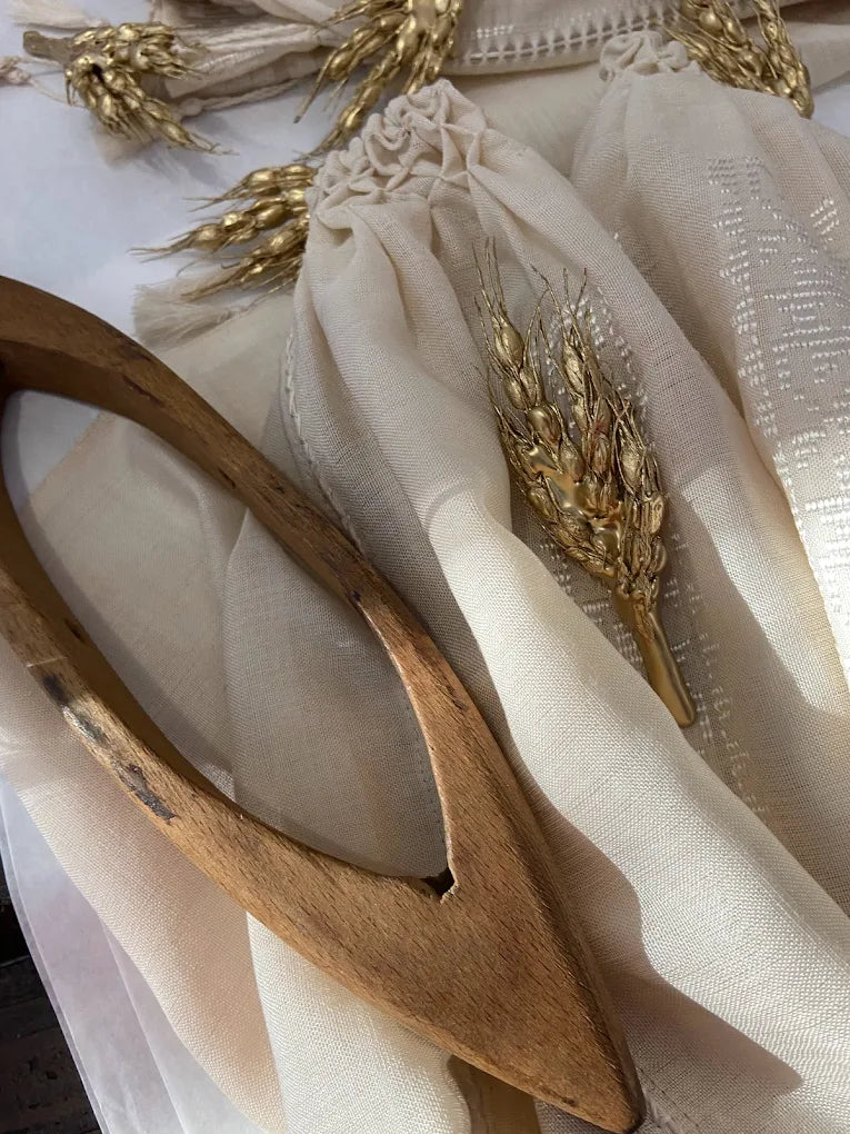 Cutie cadou exclusivă artizanală românească