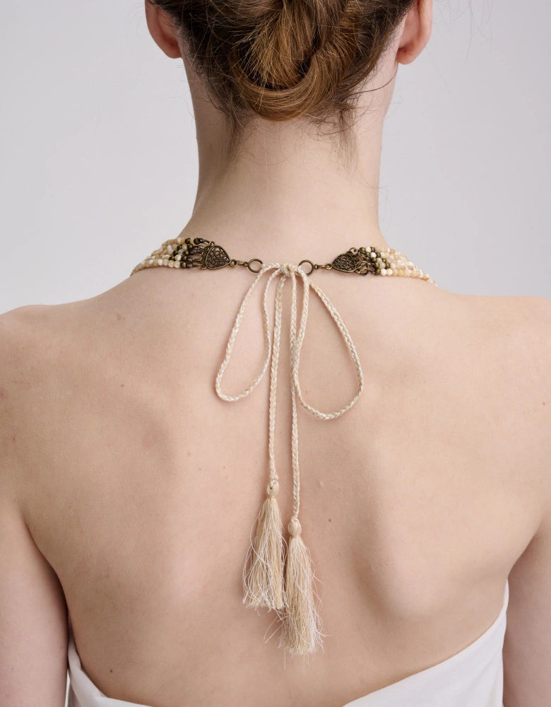 Golden mother-of-pearl five-strand layered pearl necklace, detail