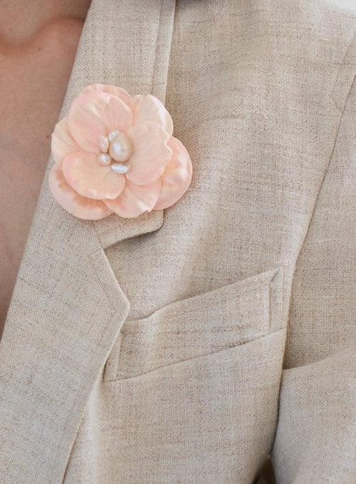 Pastel pink Fresia flower brooch, detail