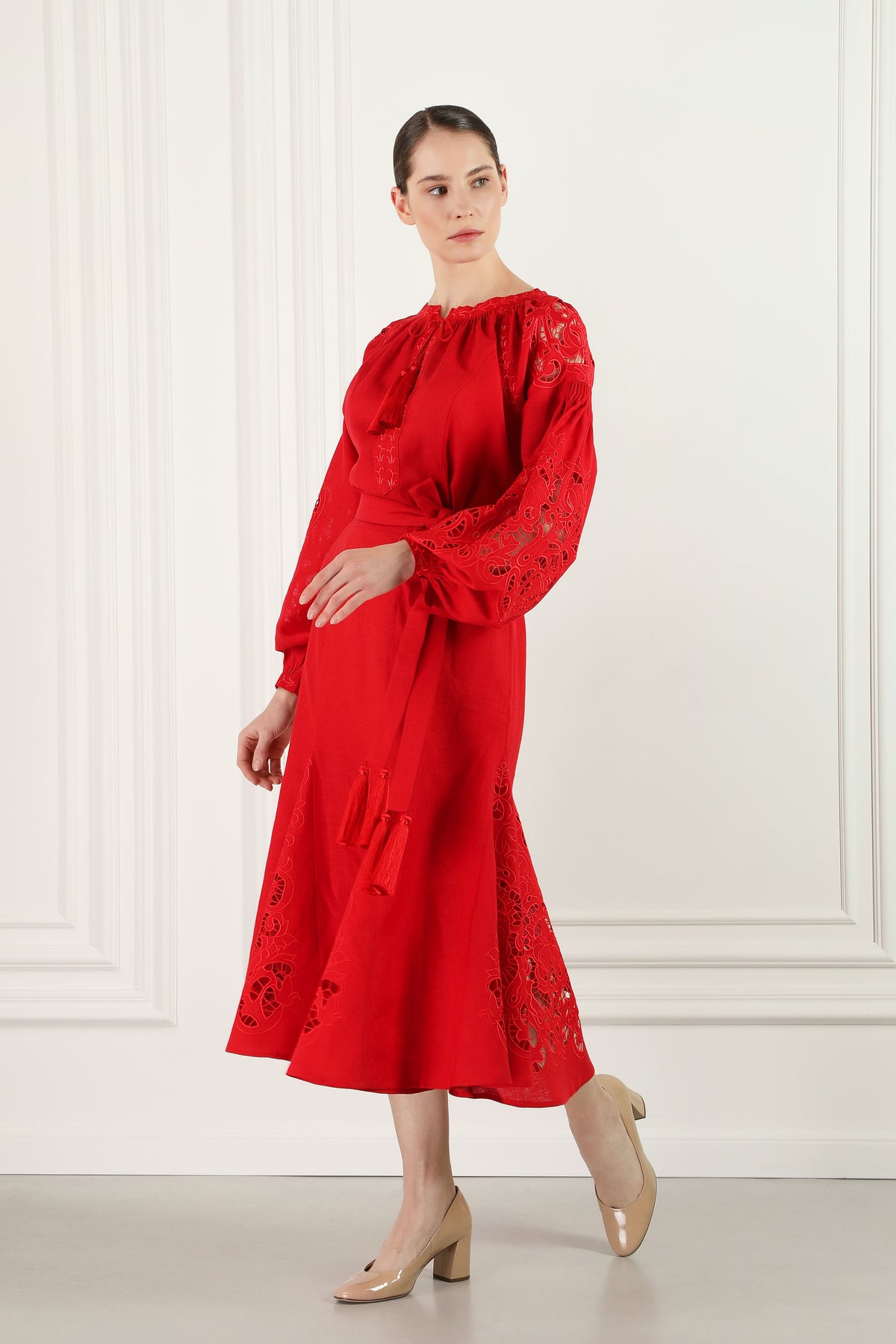 Foberini, Embroidered dress, red, floral motif, hand-embroidered – back view