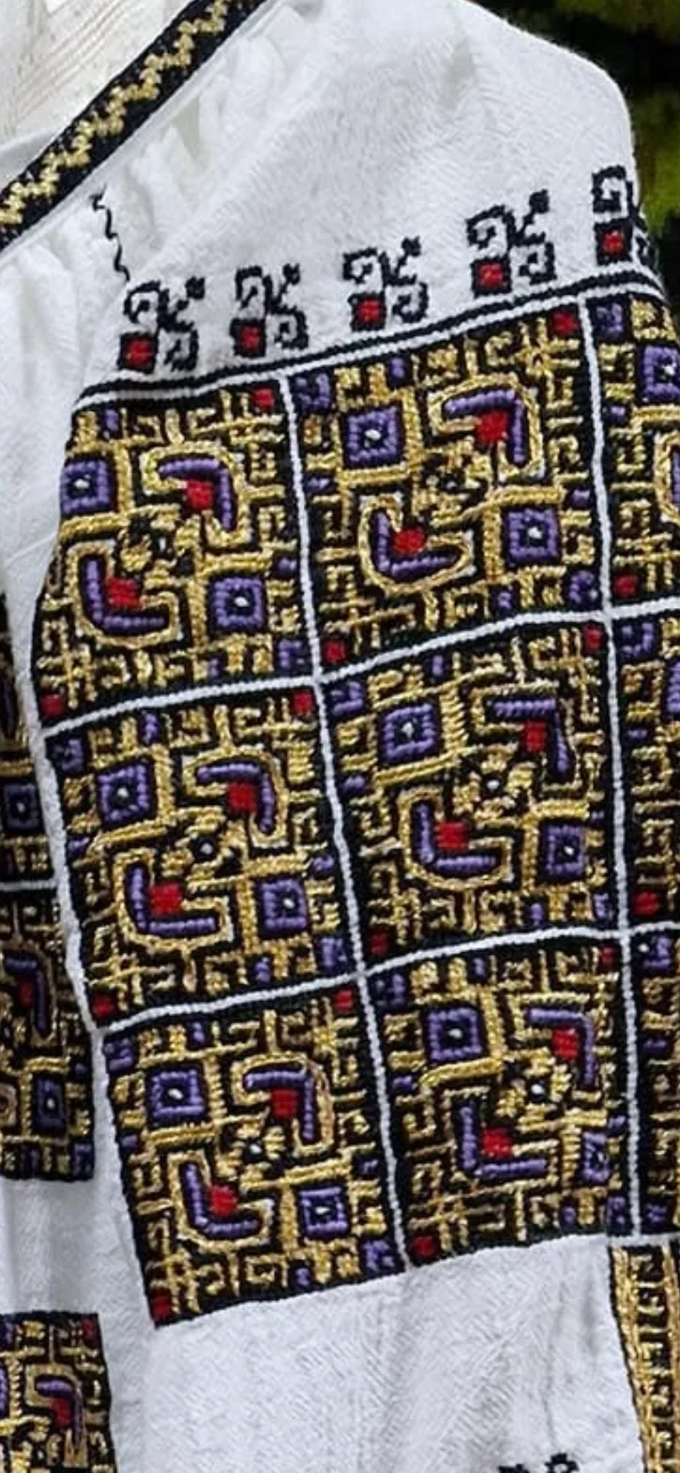 Diamond Motif Mehedinți hand cross-stitched metallic thread blouse