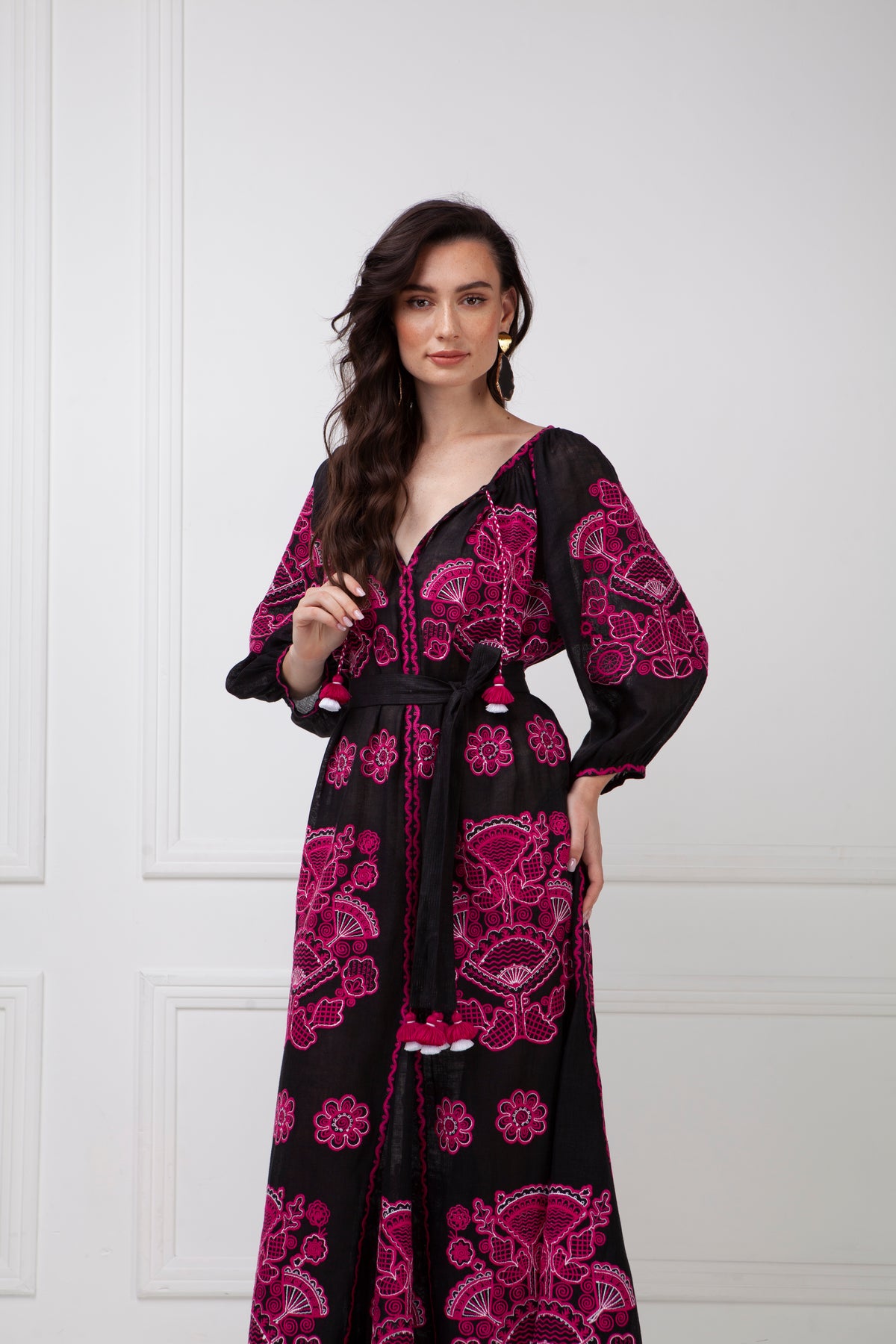 Foberini, Embroidered dress, pink and white, linen, floral motif, hand-embroidered – view 7