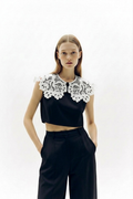 Hand-embroidered Richelieu cutwork detachable collar