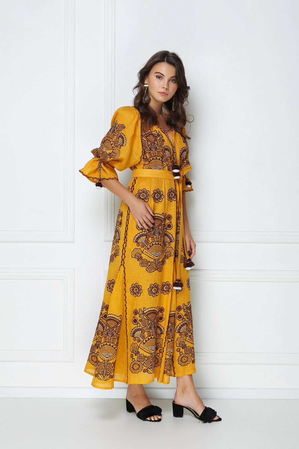 Premium mustard linen fabric detail, Foberini Victory Chic dress