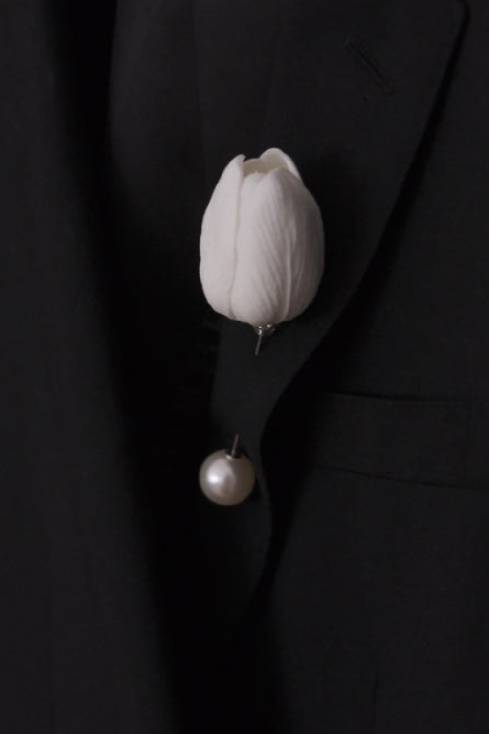 Ace de rever lalea Albă