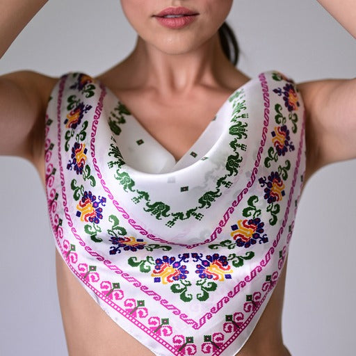 Esarfă mătase model Lalele Colorate