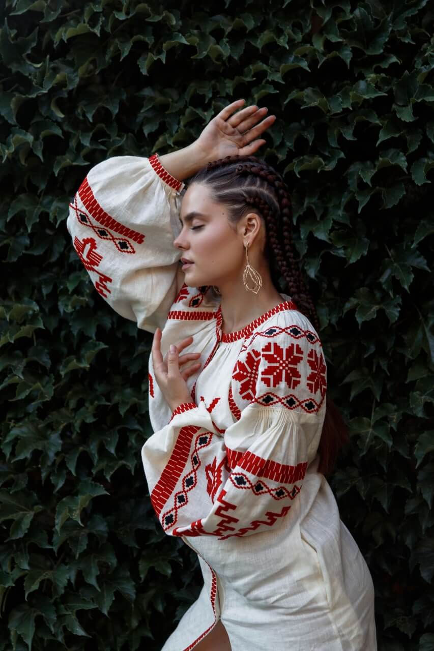 Tine cream linen midi dress with red geometric embroidery, Foberini
