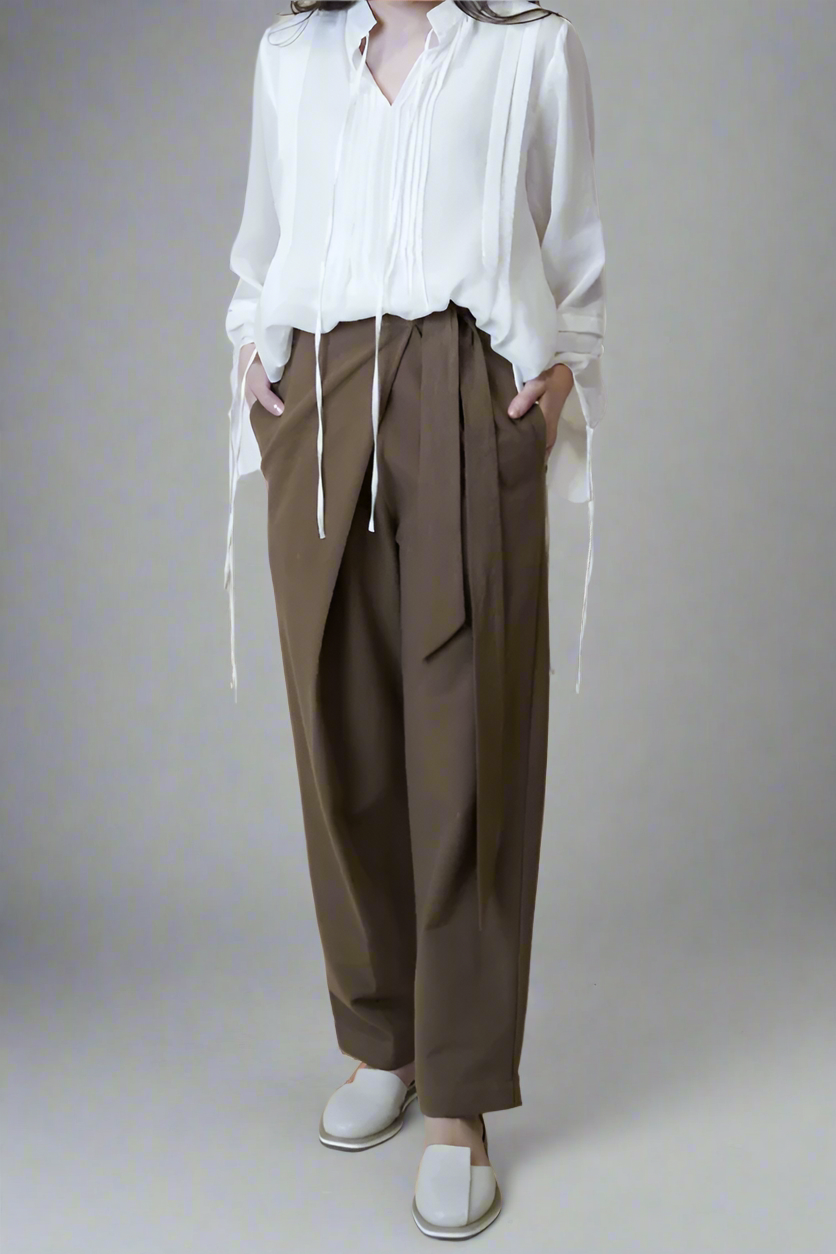 Pantaloni in cu talie înaltă maro Dans la Rue