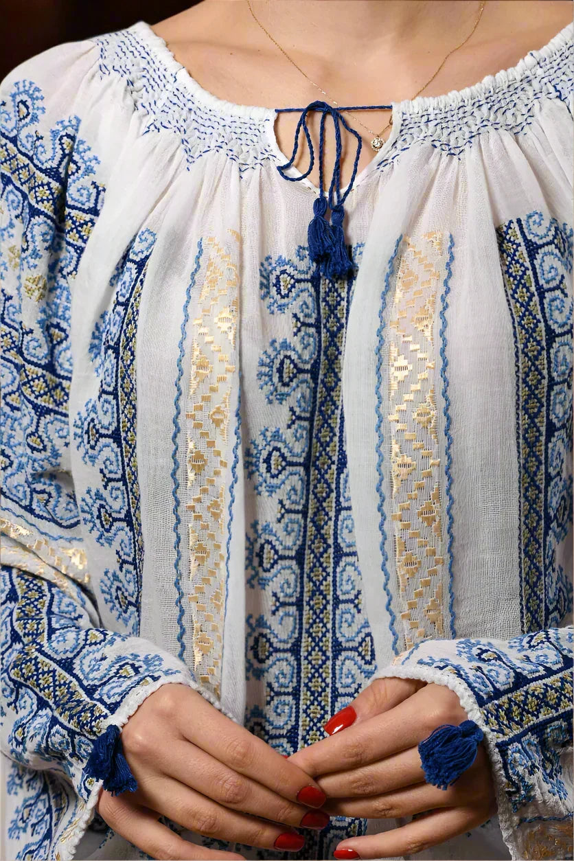 Bluză lucrată manual din corn de berbec