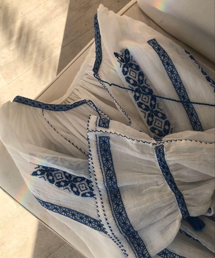Romanian blouse with blue embroidery 