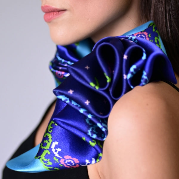 Eșarfă de mătase naturală model Dantelata Albastra