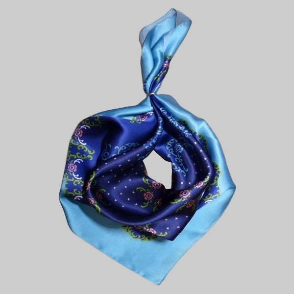Eșarfă de mătase naturală model Dantelata Albastra