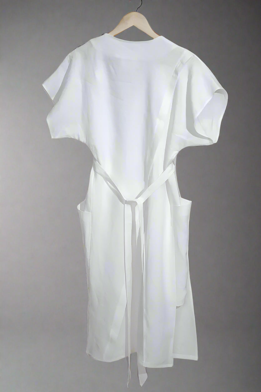 Rochia Albã de Dumincă Dimineață