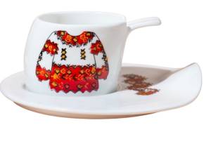 La Blouse Roumaine no 1 Cup with saucer