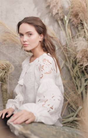 Ukrainian modern embroidered blouse Kvitka