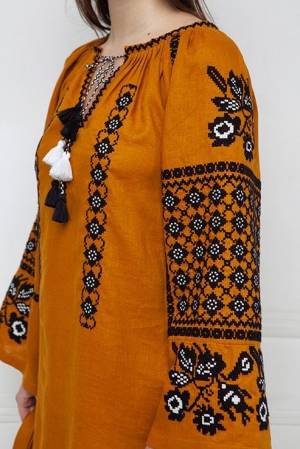 Ukrainian tunic-embroidery “Zoryana” 