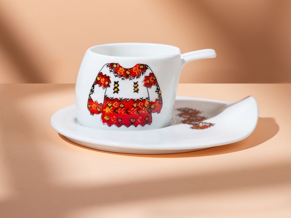 Espresso cup with saucer Traditional Romanian Motif 3